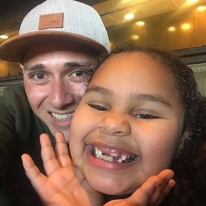 Meet your Posher, B.